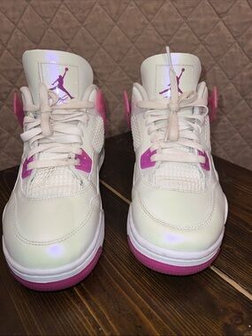 Air Jordan 4 Retro GS 'Hyper Violet (Youth)